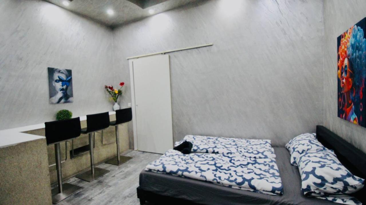 Family Studio In Akh Area Вена Экстерьер фото